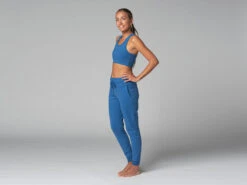 Brassière de Yoga Sport en Coton Bio - Bleu - Taille XS/36 | Confort et Soutien Optimal -CHIN MUDRA Soldes brassiere de yoga sport bio 163516313961769c03f0758