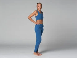 Brassière de Yoga Sport en Coton Bio - Bleu - Taille XS/36 | Confort et Soutien Optimal -CHIN MUDRA Soldes brassiere de yoga sport bio 163516316161769c19cfc4e