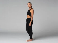Brassière De Yoga Sport Bio Noir - Taille XS 36 | Vêtements de Yoga Femme en Coton Bio -CHIN MUDRA Soldes brassiere de yoga sport bio 16351645596176a18f480cb
