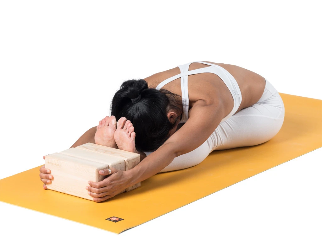 Brique en Bois Massif pour Yoga - 23 cm x 12 cm x 6.5 cm - Accessoire Yoga Essentiel 3 Brique en Bois Massif pour Yoga - 23 cm x 12 cm x 6.5 cm - Accessoire Yoga Essentiel – Image 3