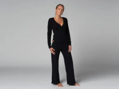 Cache Cœur - Bio Noir Noir XS - 36 | Vêtements de Yoga Femme en Coton Bio -CHIN MUDRA Soldes cache coeur bio 163585082161811a45cc8ae