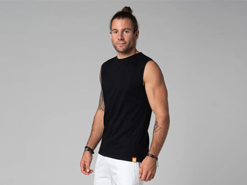 Débardeur Homme 100% Coton Bio Noir - Taille S 38/40 - Vêtement de Yoga Écologique 2 Débardeur Homme 100% Coton Bio Noir - Taille S 38/40 - Vêtement de Yoga Écologique – Image 2