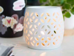 Diffuseur Porcelaine Photophore Luciole 8,8 x 8,6 cm - Encens et Méditation 7 Diffuseur Porcelaine Photophore Luciole 8,8 x 8,6 cm - Encens et Méditation -CHIN MUDRA Soldes diffuseur porcelaine photophore luciole 1700563737655c8b190aa2f