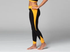 Legging De Yoga Bi-colore Bio Noir Et Safran Noir XS - 36 | Vêtements de Yoga Femme en Coton Bio -CHIN MUDRA Soldes legging de yoga bi colore bio 1635849684618115d4339d3