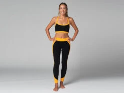 Legging De Yoga Bi-colore Bio Noir Et Safran Noir XS - 36 | Vêtements de Yoga Femme en Coton Bio -CHIN MUDRA Soldes legging de yoga bi colore bio 1635849691618115db56771