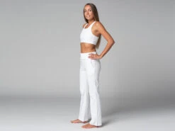 Pantalon de Yoga Femme Confort en Coton Bio - Blanc - Taille XS (36) 19 Pantalon de Yoga Femme Confort en Coton Bio - Blanc - Taille XS (36) -CHIN MUDRA Soldes pantalon de yoga femme confort bio 1635848447618110ff2032d