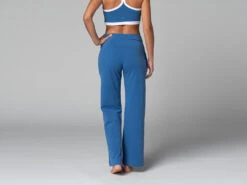 Pantalon De Yoga Femme Jazzy - Coton Bio Bleu - Taille XS (34) - Confort et Élégance 11 Pantalon De Yoga Femme Jazzy - Coton Bio Bleu - Taille XS (34) - Confort et Élégance -CHIN MUDRA Soldes pantalon de yoga femme jazzy bio 163584723261810c4051f4c
