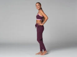Pantalon de Yoga Femme Jogg - Bio Prune XS 36 | Coton Biologique Confortable 16 Pantalon de Yoga Femme Jogg - Bio Prune XS 36 | Coton Biologique Confortable -CHIN MUDRA Soldes pantalon de yoga femme jogg bio 163584748861810d401303b