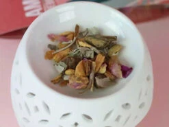 Plantes à Rituels - Amour 20g | Encens Naturel pour Méditation et Rituels d'Amour -CHIN MUDRA Soldes plantes a rituels amour 1700569682655ca252e0f86