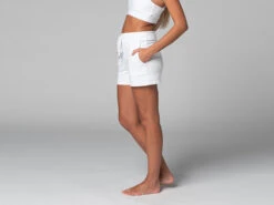 Short de Yoga Cool Bio Blanc XS 36 - Vêtements de Yoga Femme en Coton Bio 14 Short de Yoga Cool Bio Blanc XS 36 - Vêtements de Yoga Femme en Coton Bio -CHIN MUDRA Soldes short de yoga cool bio 163584666361810a07df4b8