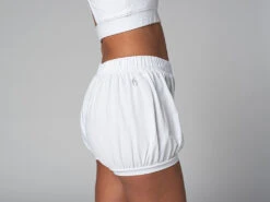 Short Femme Traditionnel Iyengar en Coton Bio - Blanc Taille XS/36 -CHIN MUDRA Soldes short femme traditionnel iyengar bio 16351499756176689715782