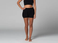 Short Femme Traditionnel Iyengar en Coton Bio - Noir Taille XS 36