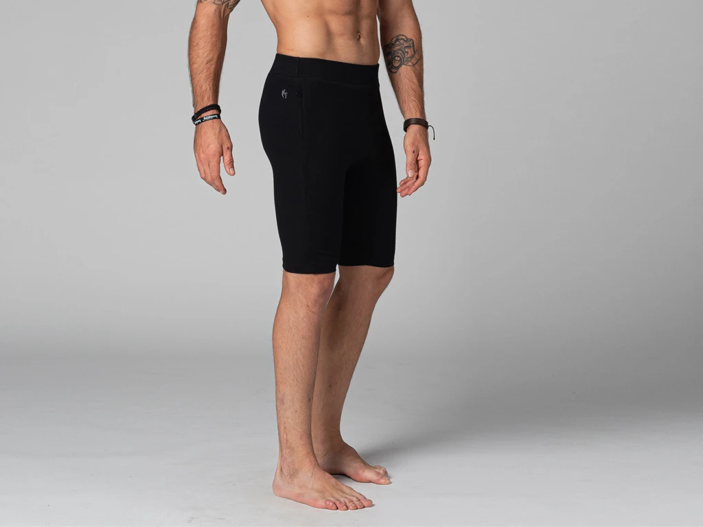 Short Homme Style Cycliste en Coton Bio Noir - Taille S (38/40) - Vêtements de Yoga 2 Short Homme Style Cycliste en Coton Bio Noir - Taille S (38/40) - Vêtements de Yoga – Image 2