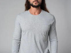 T-Shirt Tapan Manches Longues 100% Coton Bio Gris Homme - Taille S 38/40 - Vêtements de Yoga Écoresponsable -CHIN MUDRA Soldes t shirt tapan manches longues 100 bio 1635346049617966810383f