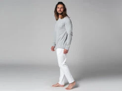 T-Shirt Tapan Manches Longues 100% Coton Bio Gris Homme - Taille S 38/40 - Vêtements de Yoga Écoresponsable -CHIN MUDRA Soldes t shirt tapan manches longues 100 bio 16353460676179669341ed7