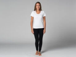T-Shirt TARA M/C Col Large 100% Coton Bio - Blanc - XS (36) - Vêtements de Yoga Femme -CHIN MUDRA Soldes t shirt tara m c col large 100 bio 16352541546177ff8a58a21