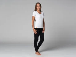 T-Shirt TARA M/C Col Large 100% Coton Bio - Blanc - XS (36) - Vêtements de Yoga Femme -CHIN MUDRA Soldes t shirt tara m c col large 100 bio 16352541576177ff8de15a3