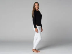 T-Shirt Tara M/L Ras Du Cou Bio Noir Noir XS - 36 | Vêtements de Yoga Femme en Coton Bio -CHIN MUDRA Soldes t shirt tara m l ras du cou bio 1635260862617819be3d5c1