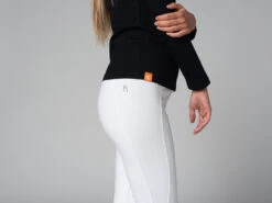 T-Shirt Tara M/L Ras Du Cou Bio Noir Noir XS - 36 | Vêtements de Yoga Femme en Coton Bio -CHIN MUDRA Soldes t shirt tara m l ras du cou bio 1635260884617819d4d923b