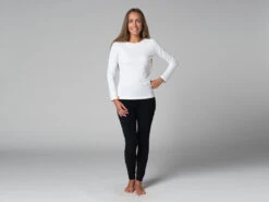 T-Shirt Tara M/L Ras Du Cou Bio Blanc - Yoga Femme en Coton Bio - Taille XS 36 13 T-Shirt Tara M/L Ras Du Cou Bio Blanc - Yoga Femme en Coton Bio - Taille XS 36 -CHIN MUDRA Soldes t shirt tara m l ras du cou bio 163526144661781c06ed56c