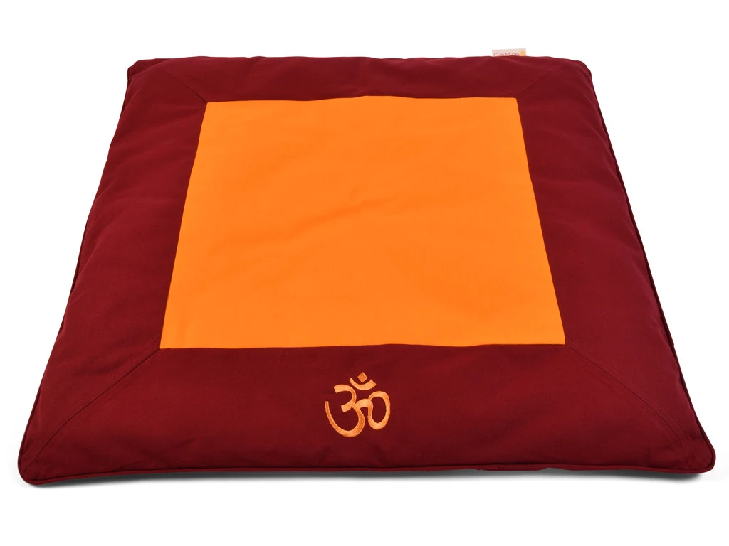 Kit Tapis De Méditation Tibétain Bordeaux/Orange Safran Centaure - Kits Yoga Essentiels 2 Kit Tapis De Méditation Tibétain Bordeaux/Orange Safran Centaure - Kits Yoga Essentiels – Image 2